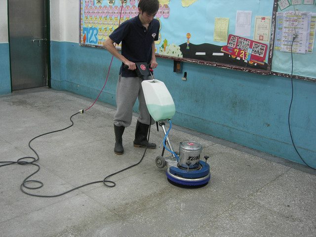教室洗地服務